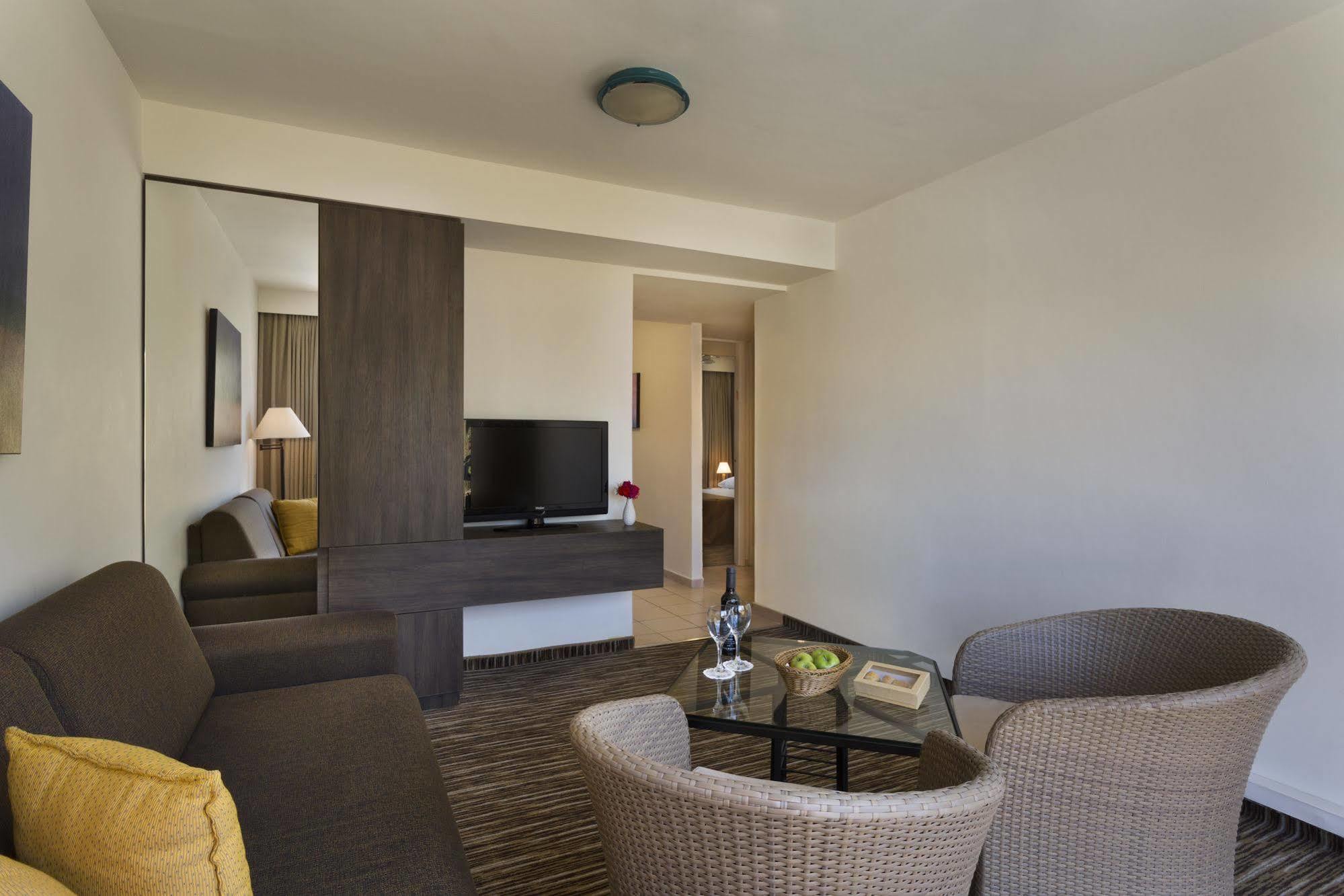 Ramon Inn By Isrotel Collection มิตซ์เปรามอน ภายนอก รูปภาพ